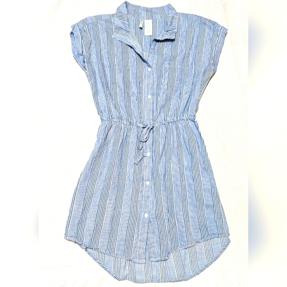 Japna Dresses & Skirts - Japna size med, NWOT, blue & white stripe pattern shirt style dress